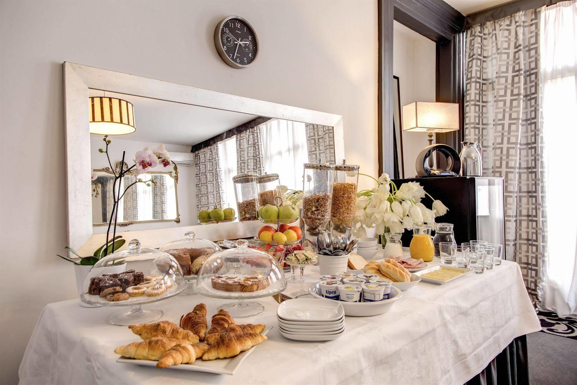 Residenza Bourbon Hotell Roma Eksteriør bilde